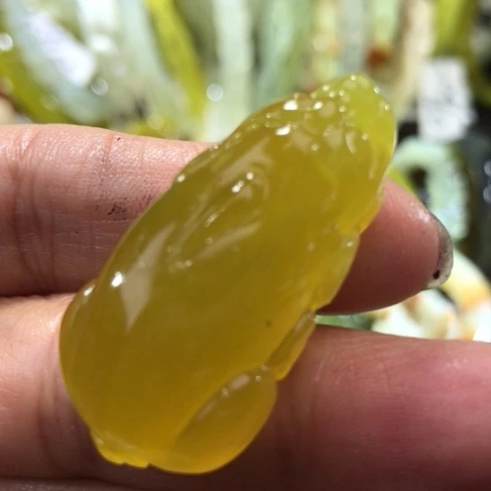 岫玉未镶嵌吊坠吊坠