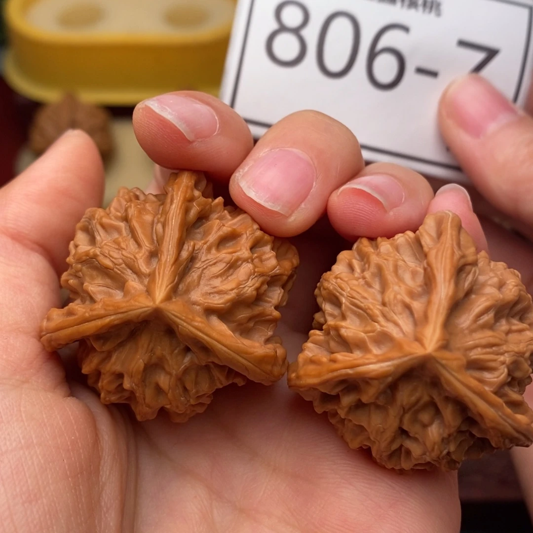 把件文玩核桃盘山奔38……