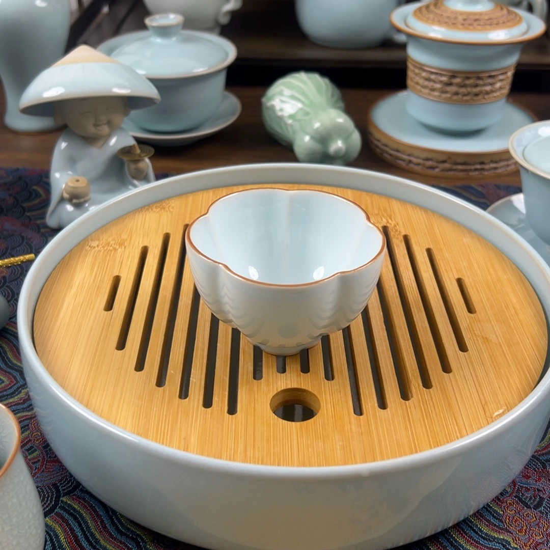 瓷杯子原矿釉水月白釉花口杯