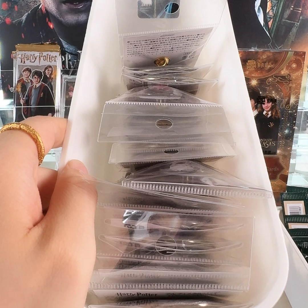 日谷闪购 漫柄和纽扣