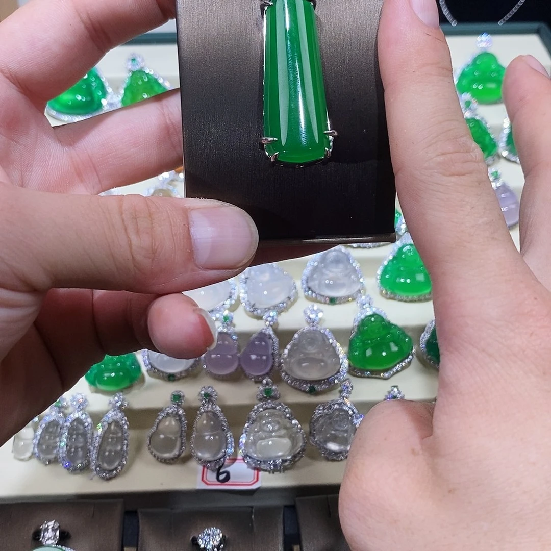 玛瑙/玉髓吊坠未镶嵌17