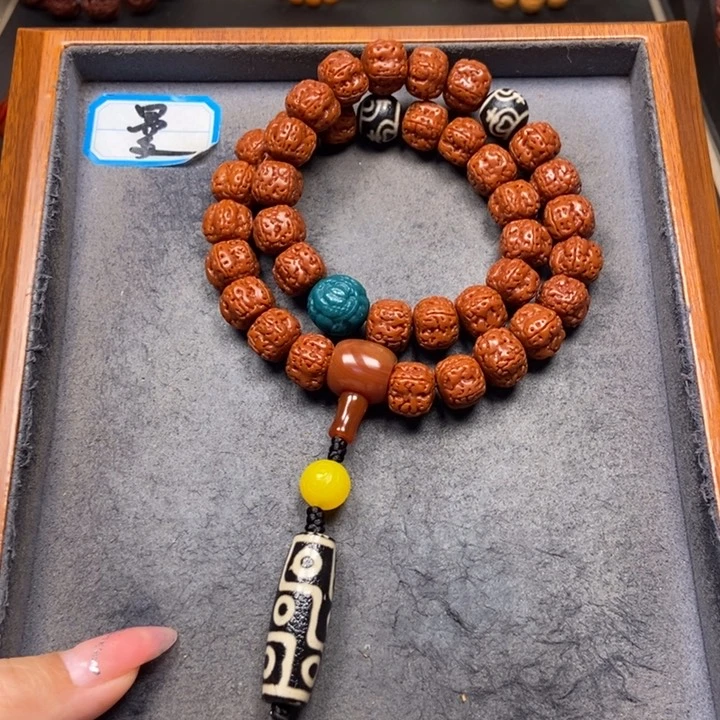 金刚菩提吊坠菩提