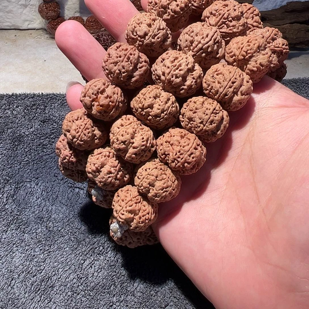 金刚菩提手串21尺寸左右梅花蜂窝福利