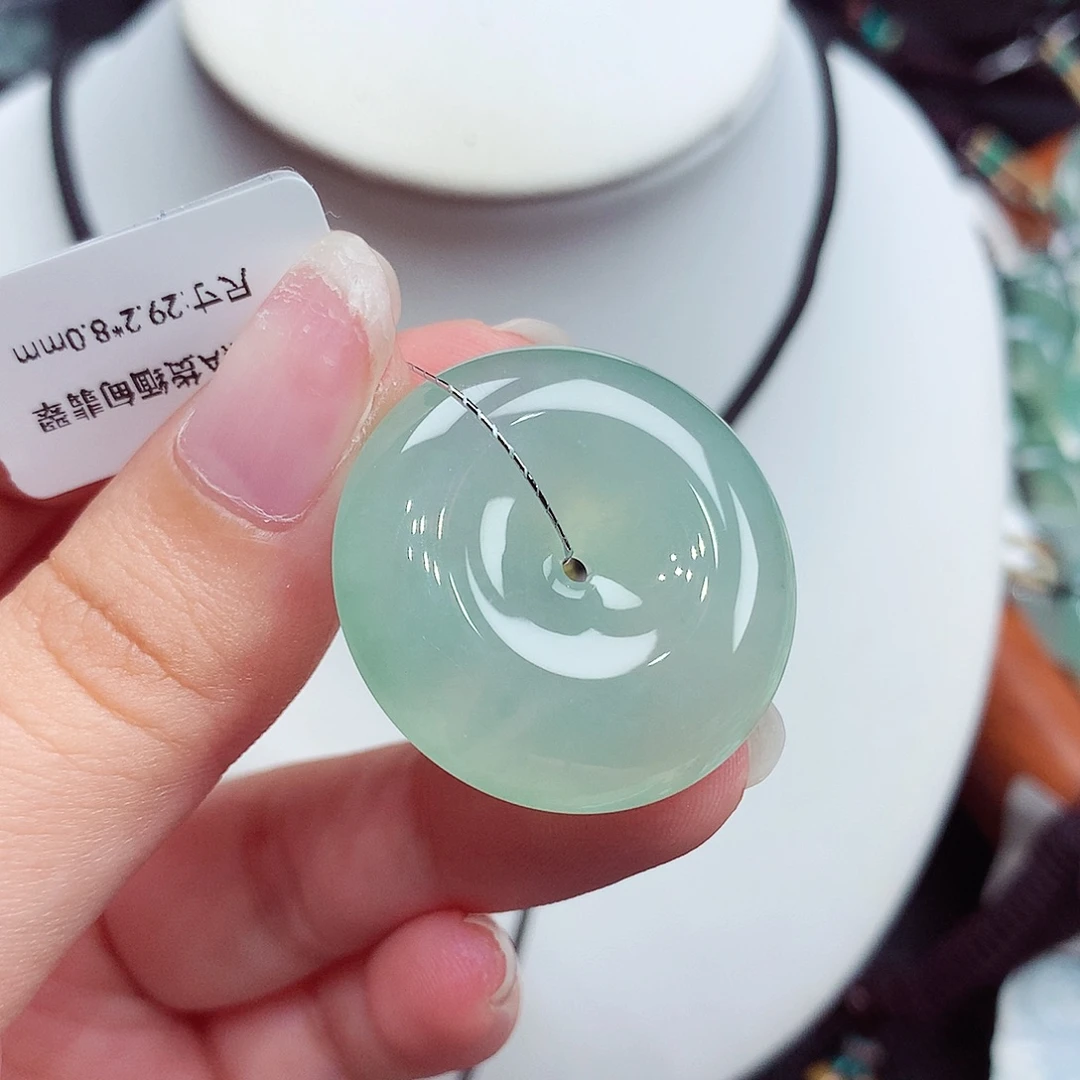 颈饰未镶嵌翡翠翡翠66，29.2/8
