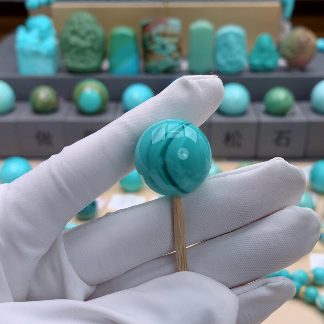 大***宁绿松石未镶嵌珠宝奇石