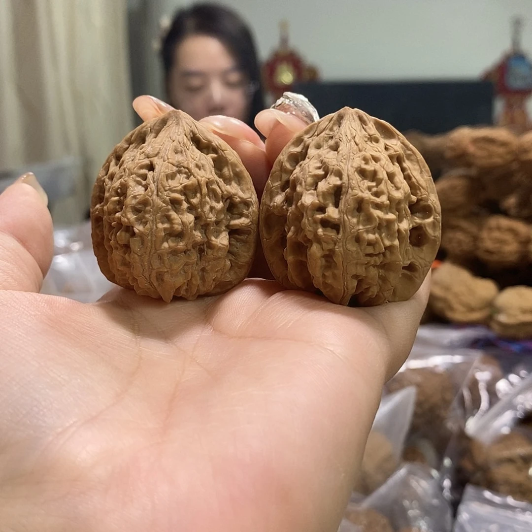 把件文玩核桃38虎头王有伤