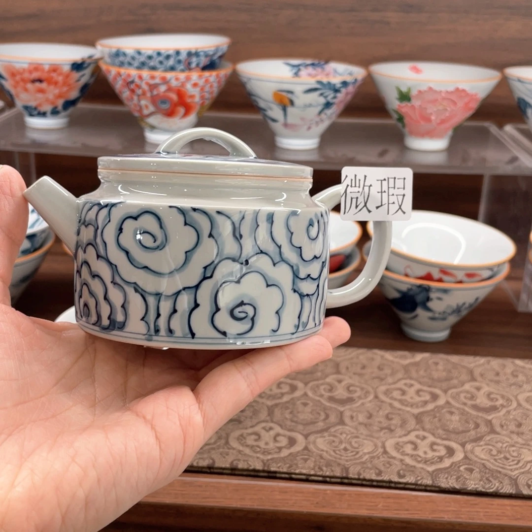 釉下手绘茶具微瑕