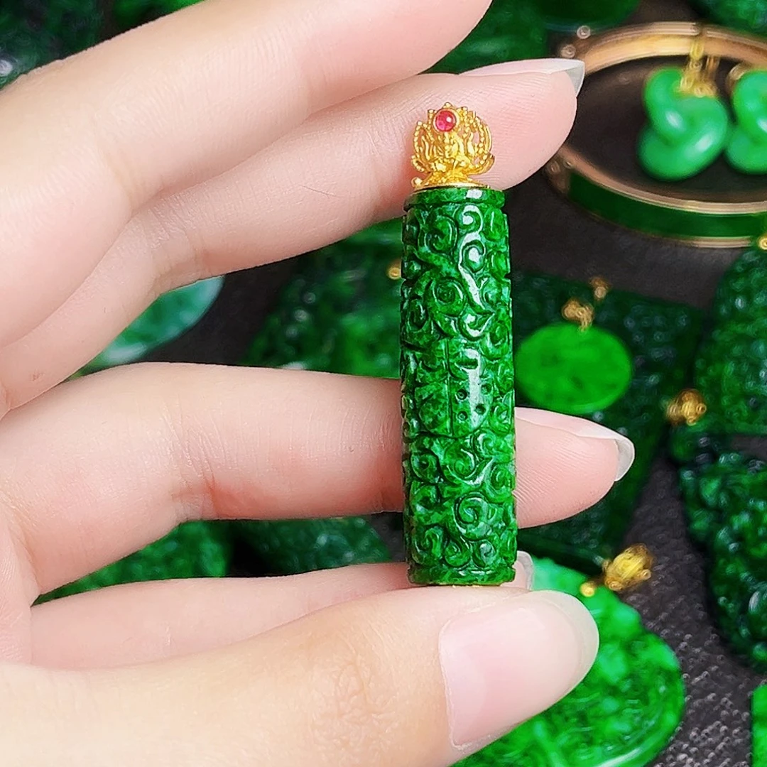 颈饰银S925镶嵌翡翠多样性