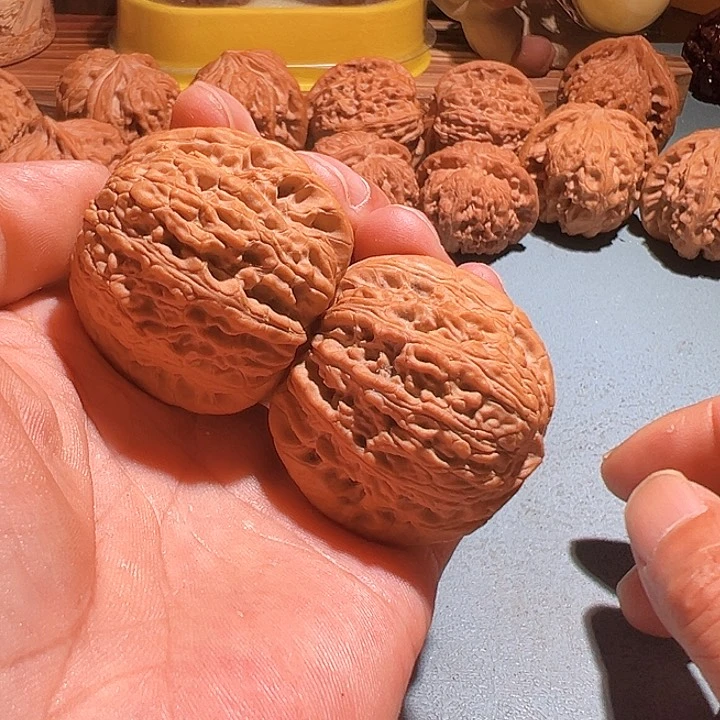 文玩核桃把件?*绣球40