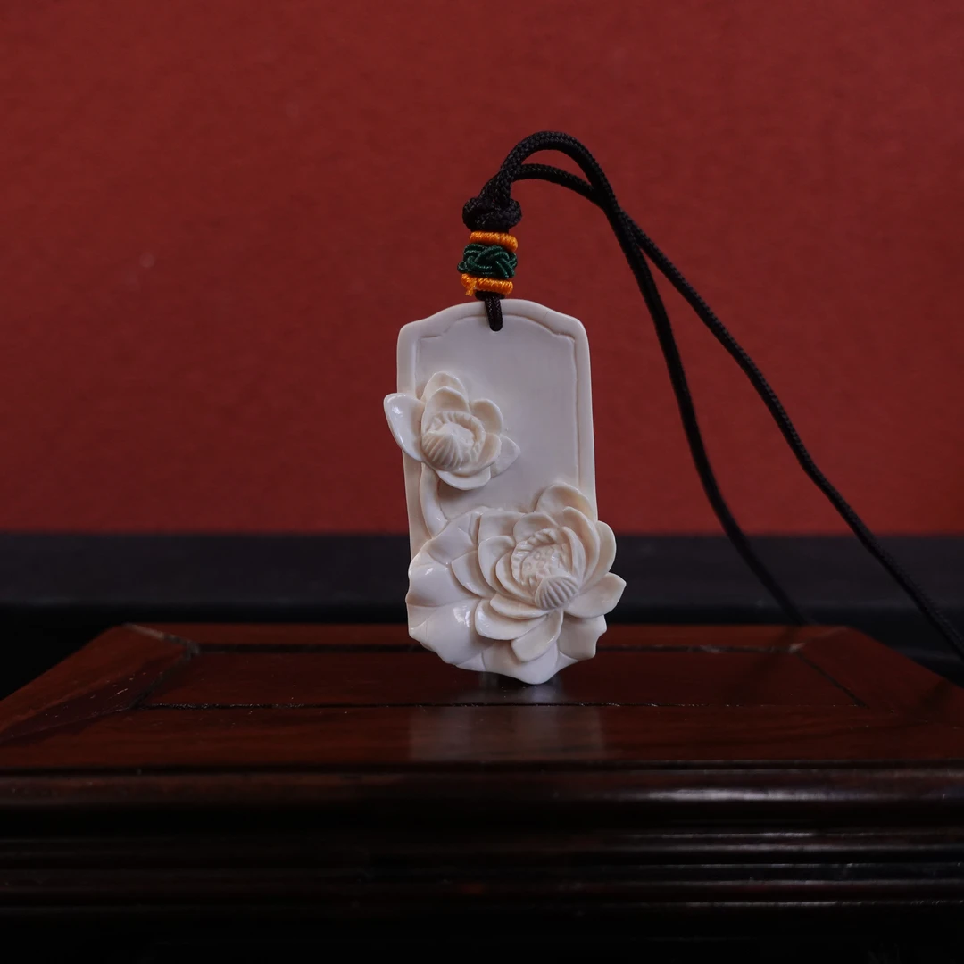 郭辰(省大)  猛犸牙夏荷花牌 Y1392