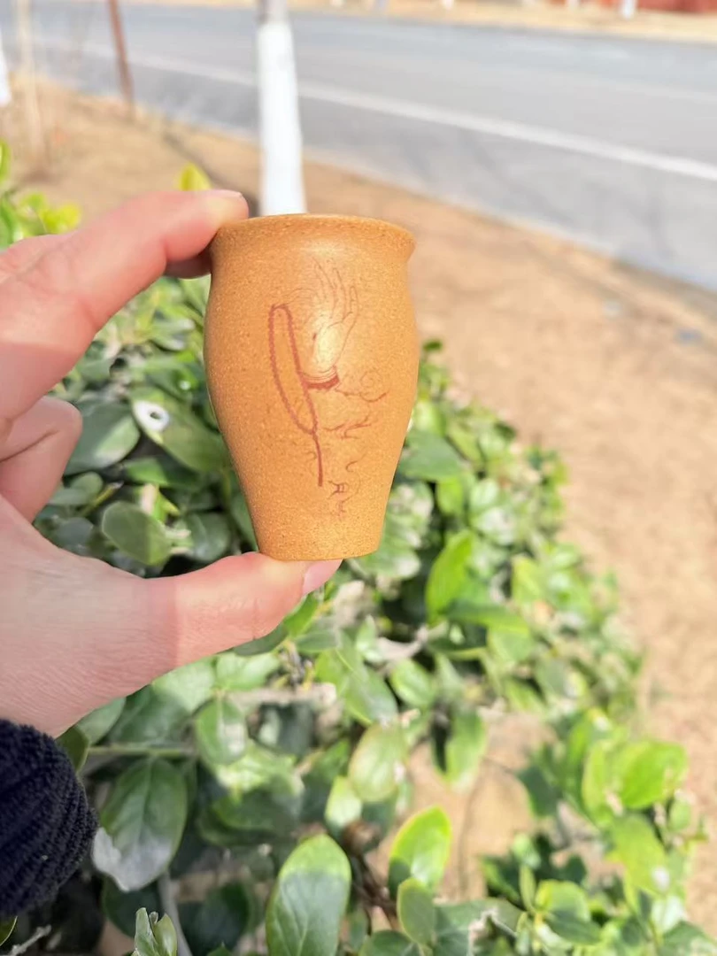 宜兴原矿紫砂绿泥闻香杯细刻如意容量70-80cc