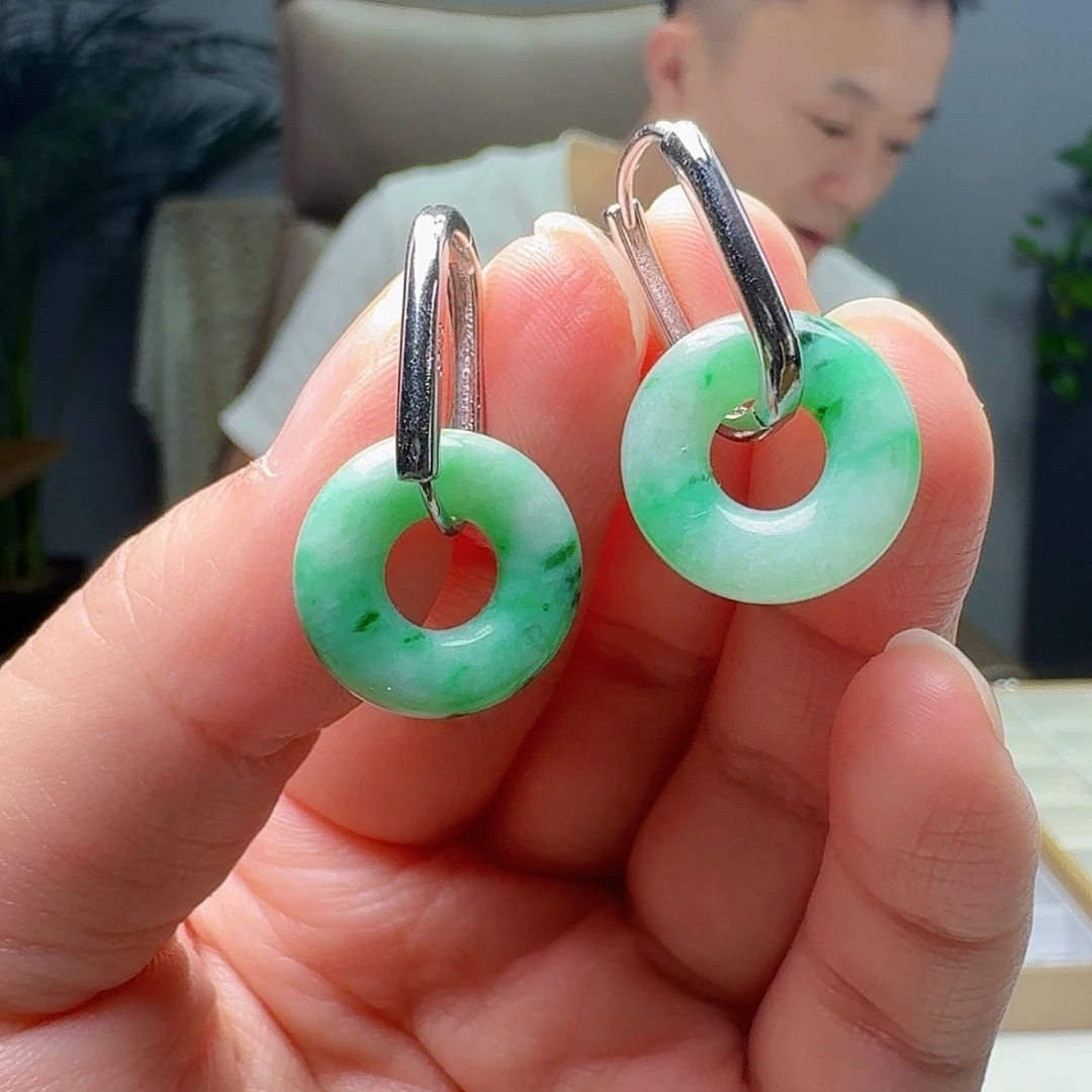 银S925镶嵌翡翠耳饰天然