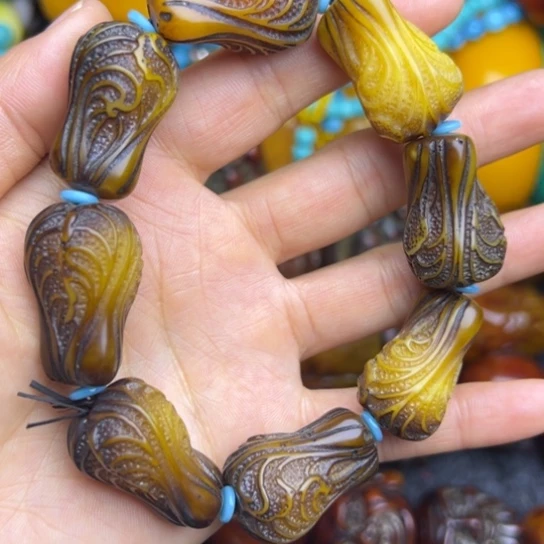 琥珀未镶嵌手链蜜蜡