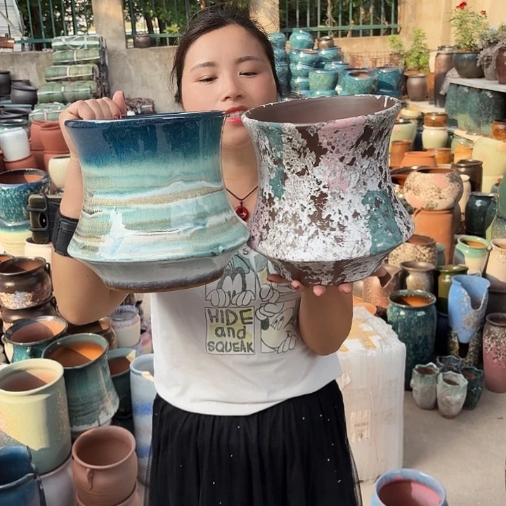 口20高22两个盆子。