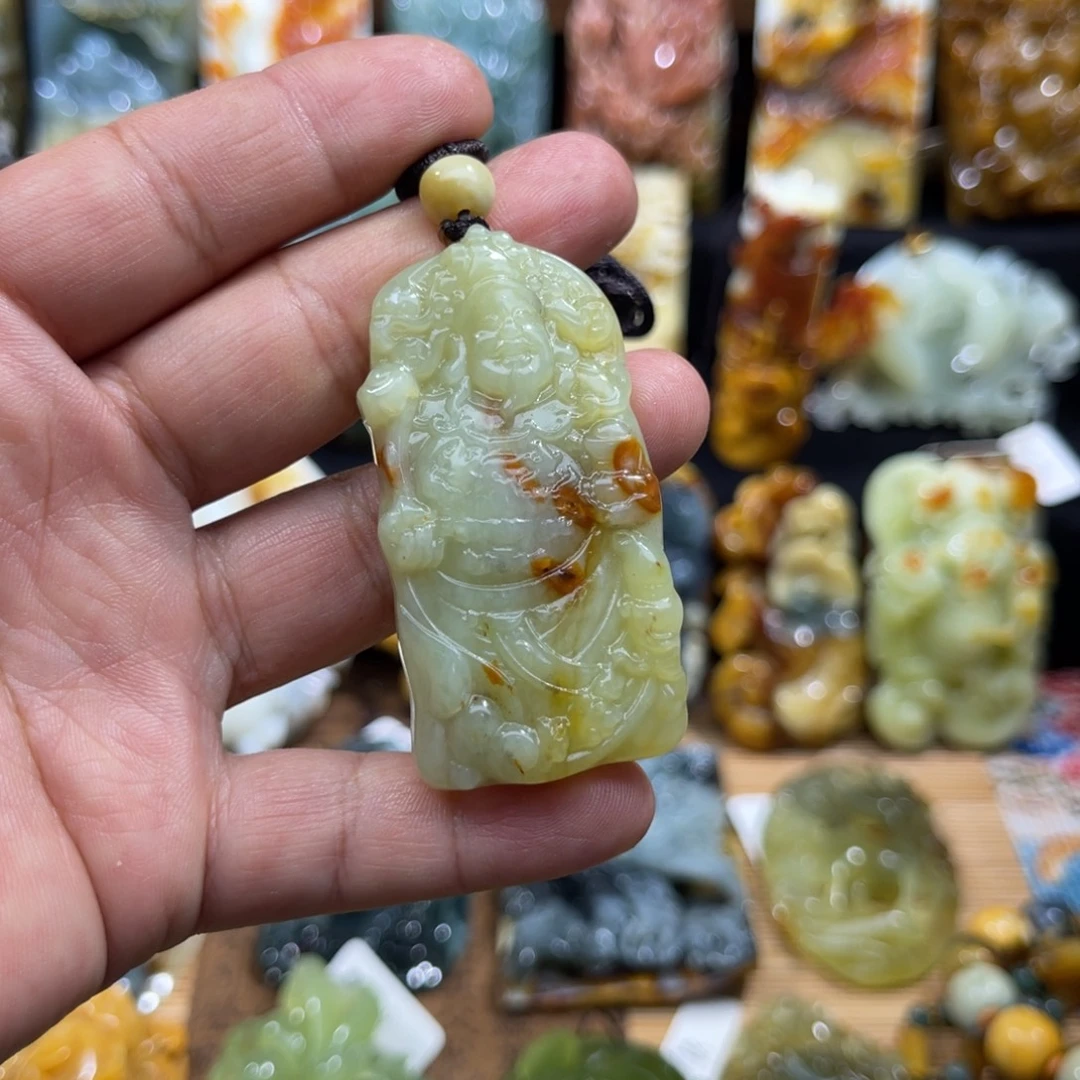 未镶嵌蛇纹石玉颈饰