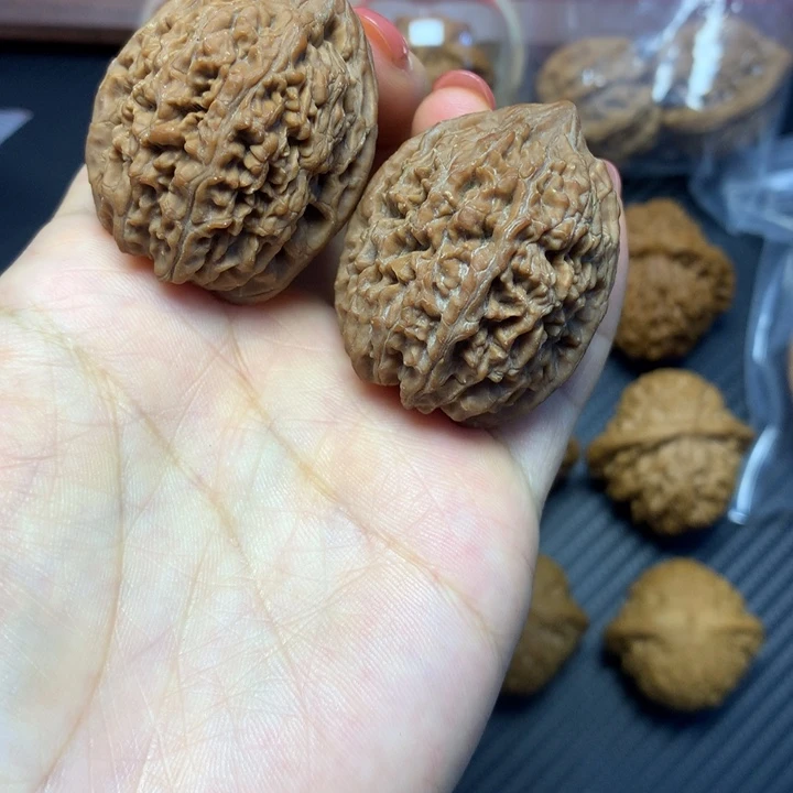 把件核桃蒜头35全品