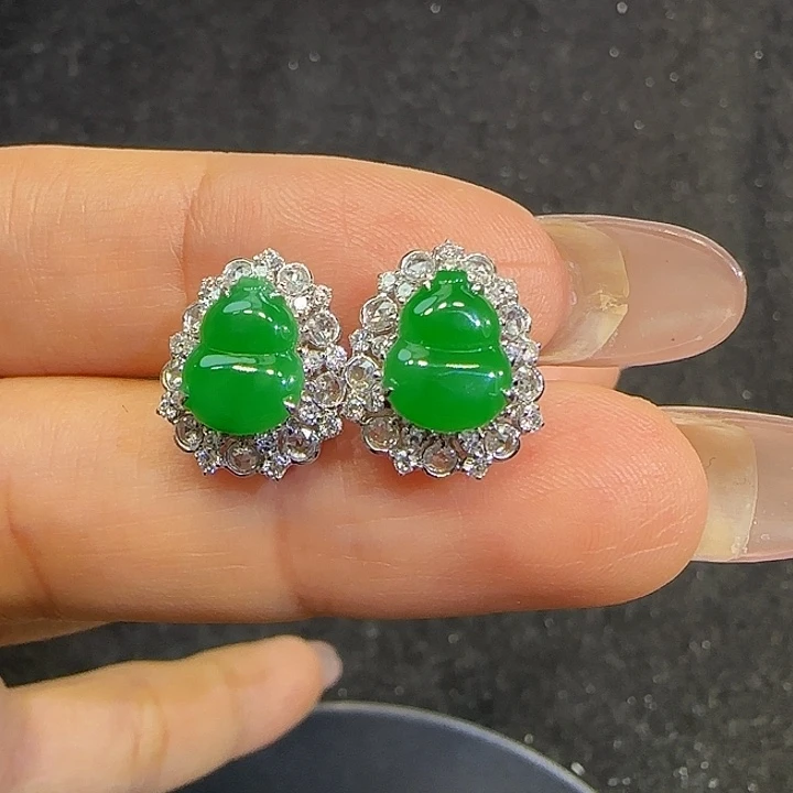 翡翠18K金镶嵌耳饰葫芦