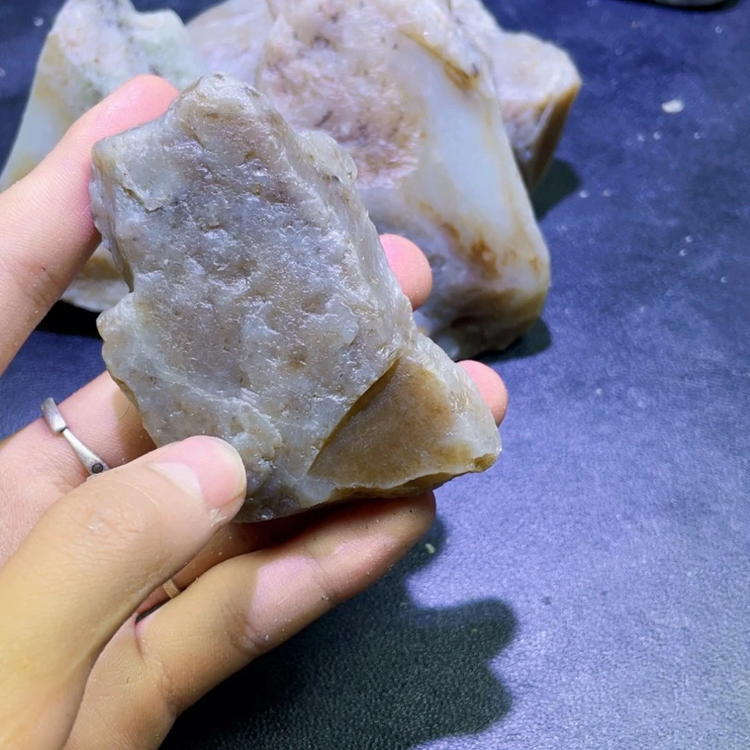 未镶嵌和田玉珠宝半成品