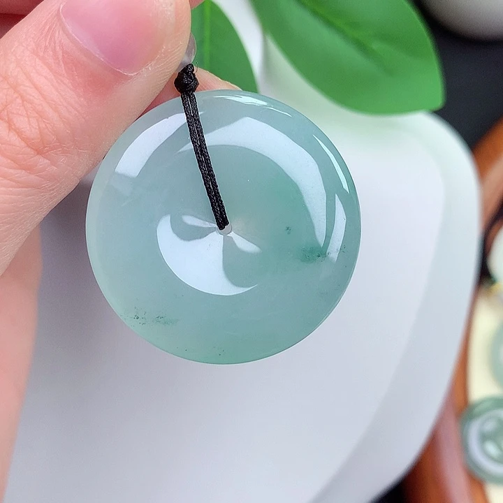 颈饰未镶嵌翡翠35.3-6.2mm