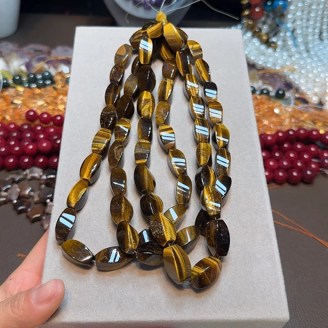 玛瑙/玉髓合金珠宝半成品黄虎眼扭一条
