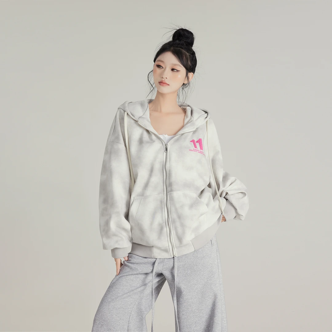 哥弟阿玛施正新款时尚设计女连帽百搭宽松显瘦抽绳直筒中长款外套