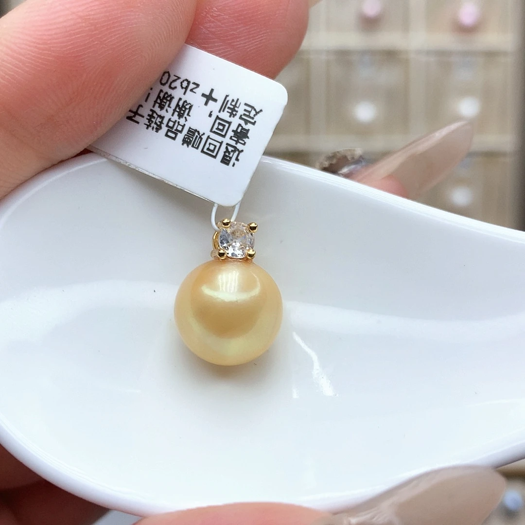 淡水珍珠合金颈饰