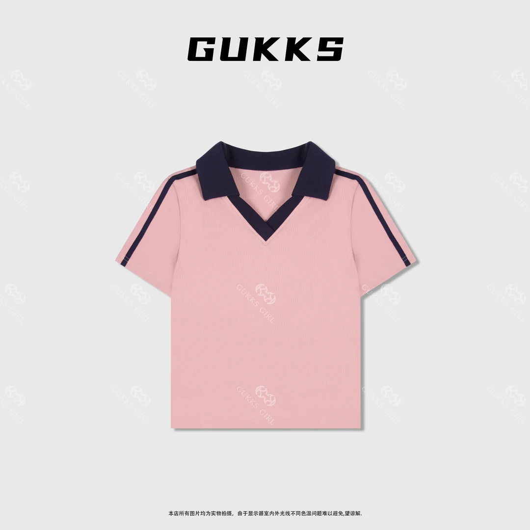 娜娜GUKKS//2025夏季美式学院风插肩袖v领上衣女宽松显瘦休闲短袖