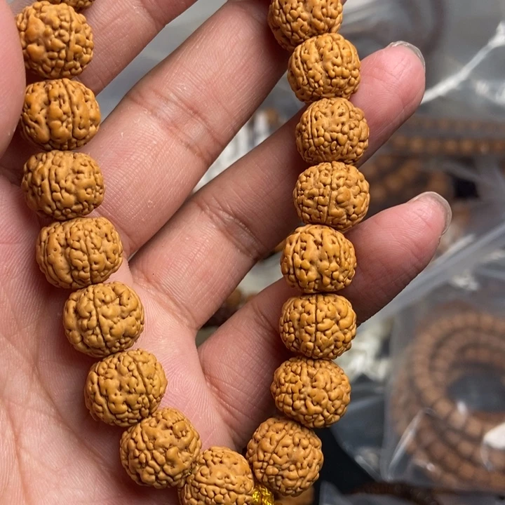 菩提根/象牙果吊坠昆****司今天