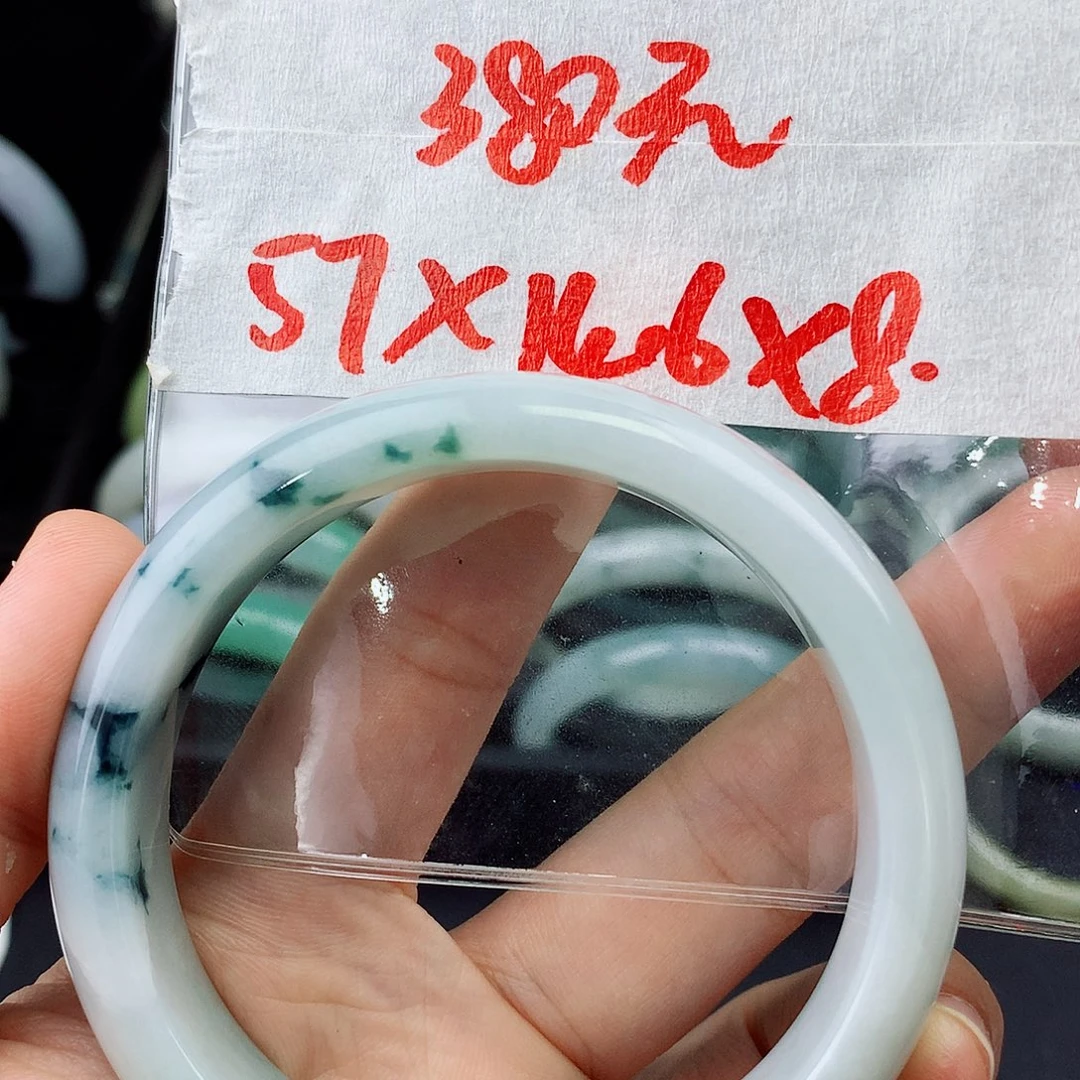 定制翡翠未镶嵌毛货手镯毛货需精细抛光拍一发一