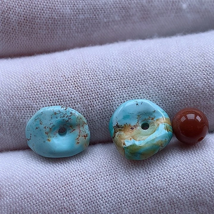 南红玛瑙未镶嵌珠宝奇石