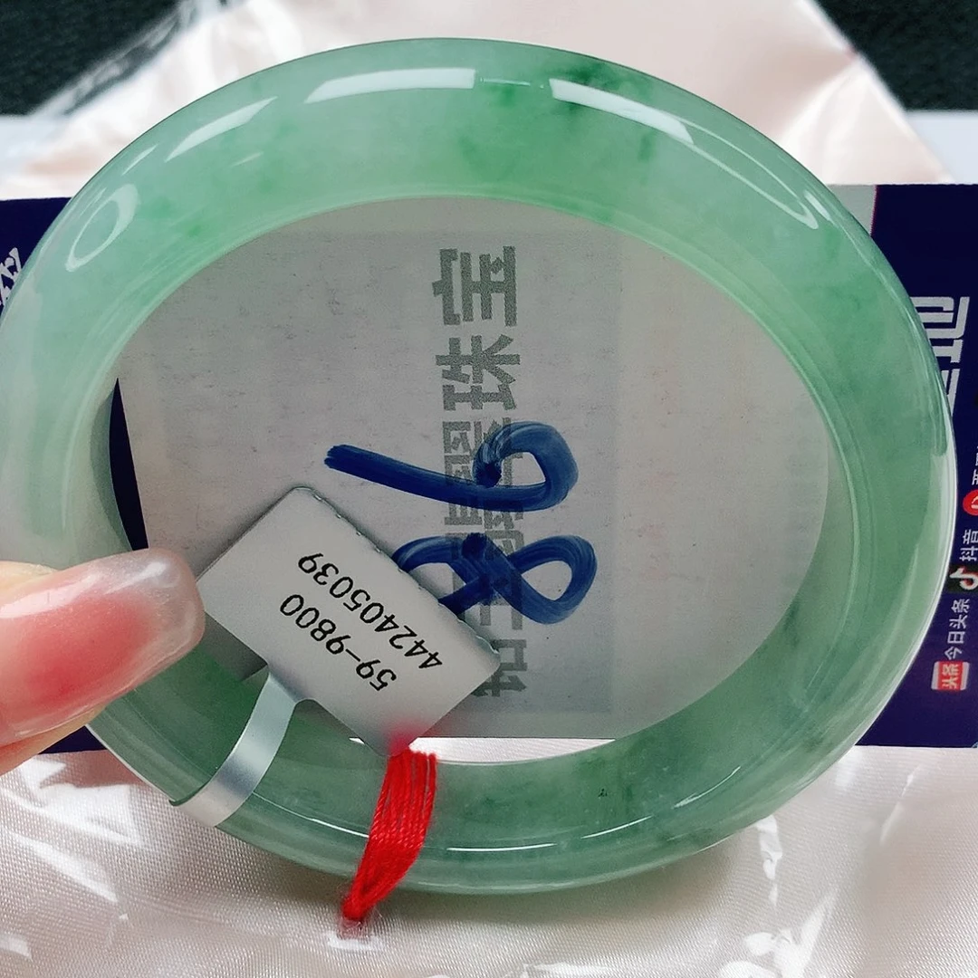翡翠手镯未镶嵌缅甸天然a货翡翠