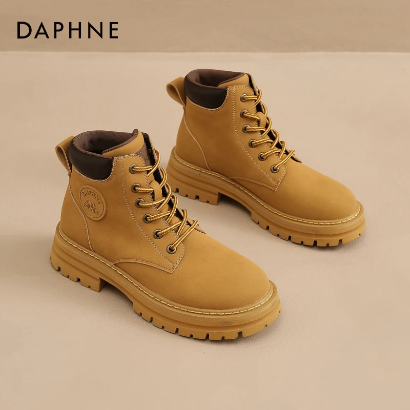 达芙妮厚底纯色马丁靴女机车靴新款春秋季靴子短靴户外大黄靴百搭