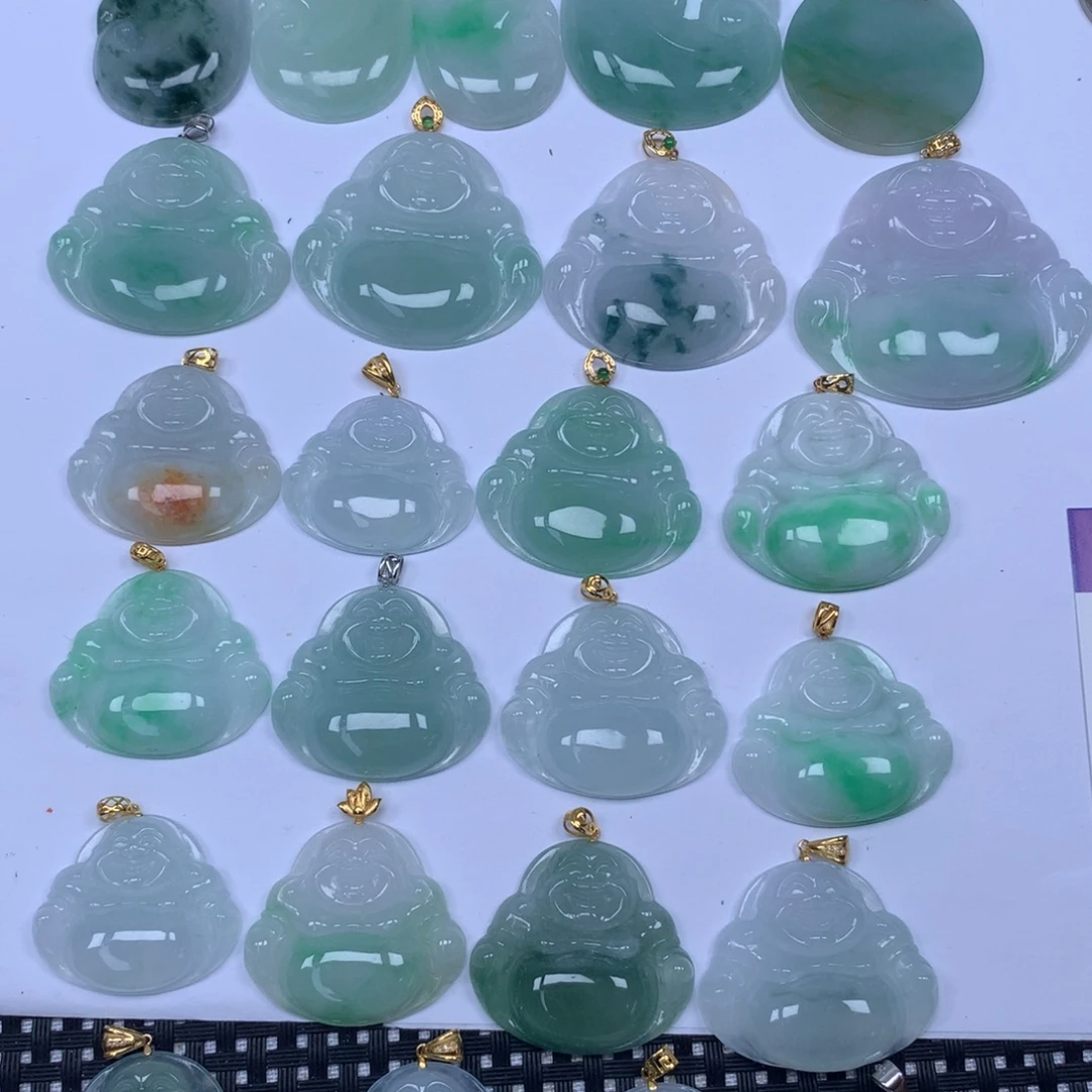 颈饰未镶嵌翡翠天然