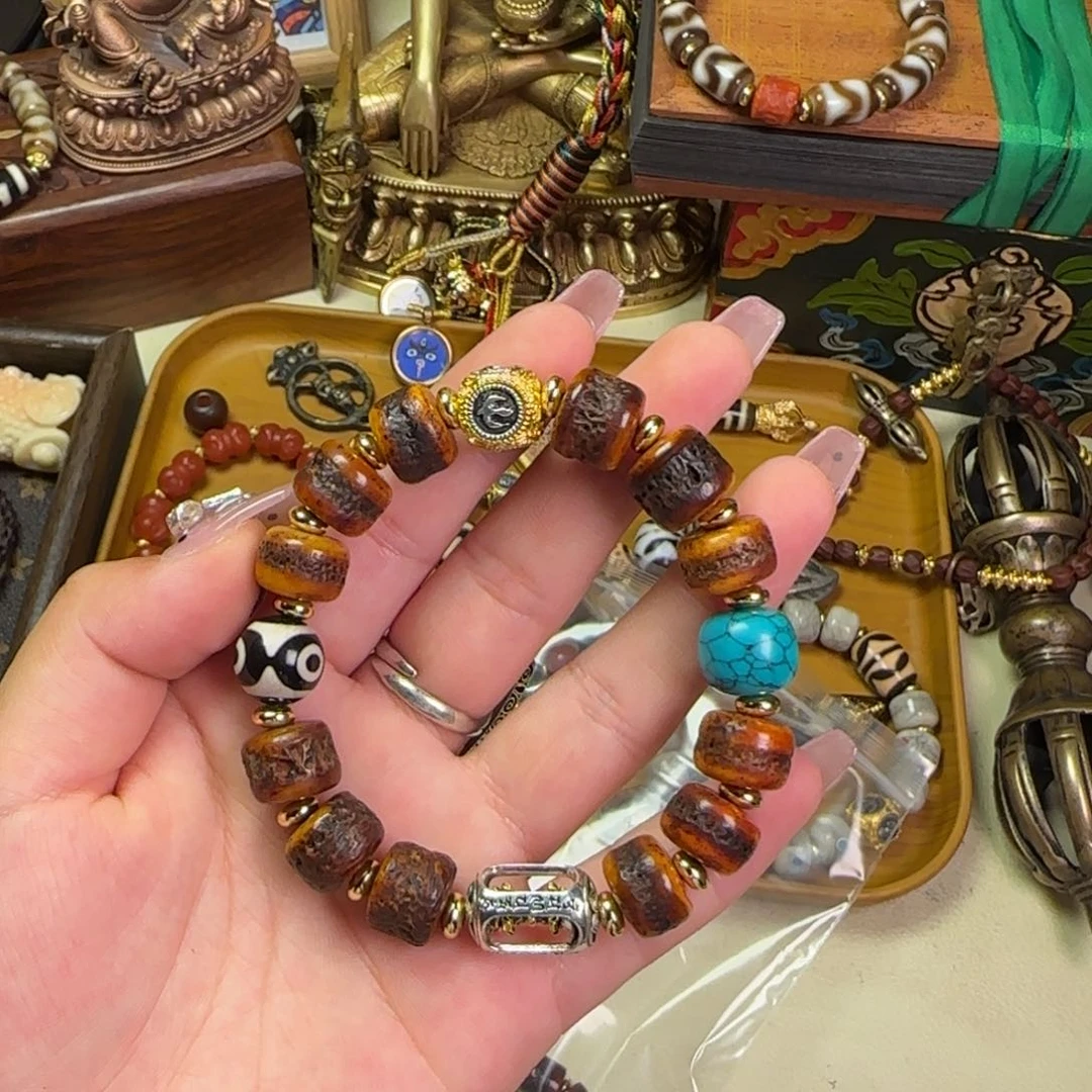 大叶紫檀（黑酸枝木类）？***起