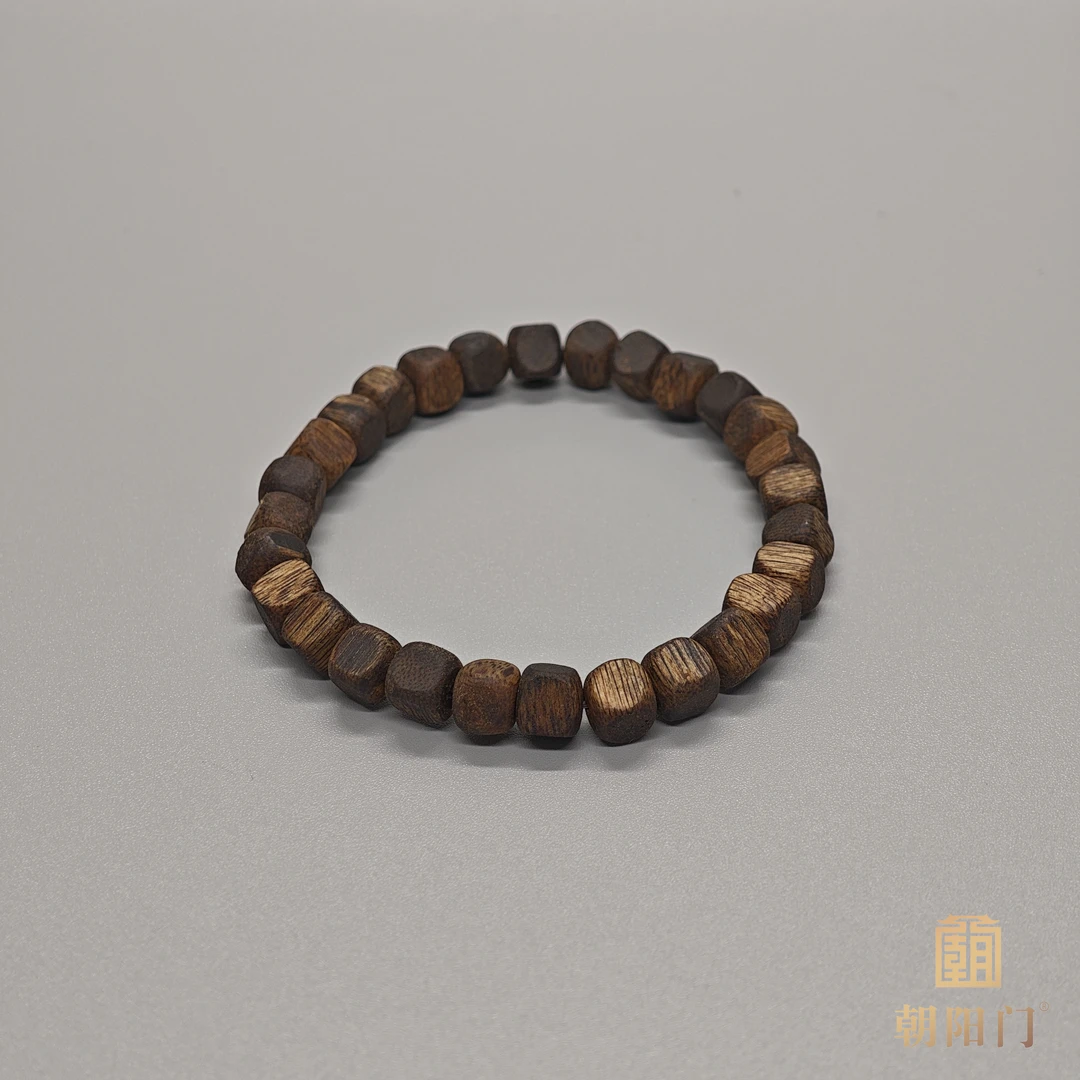 沉香【E6】“小方糖”99分沉沉香手串对棱9mm左右海南莺歌绿