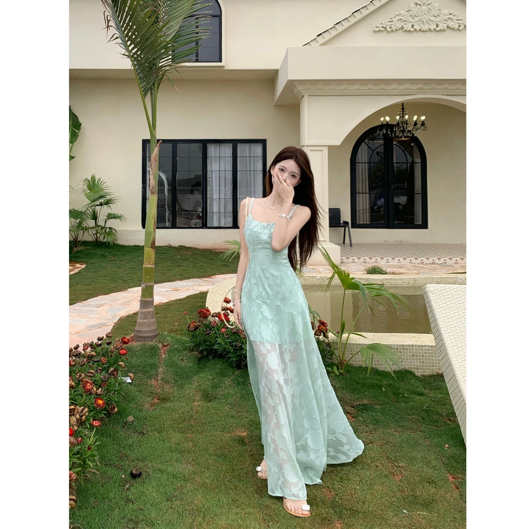 【薄荷疏影】春夏镂空肌理感提花大摆吊带修身连衣长裙甜美少女