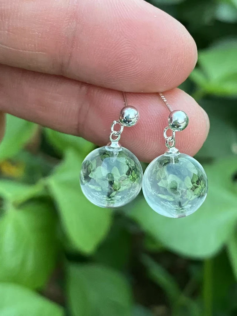 时尚百搭款白水晶银一根针耳坠Q14-多样性发其一