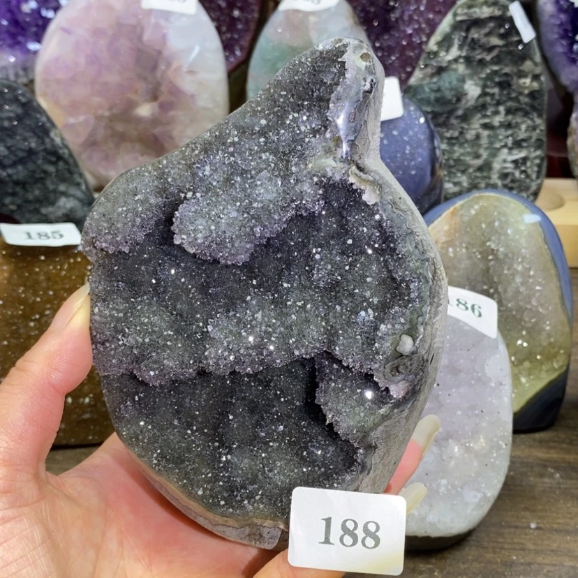 【闪购商品】未镶嵌大型摆件（非配饰）紫晶