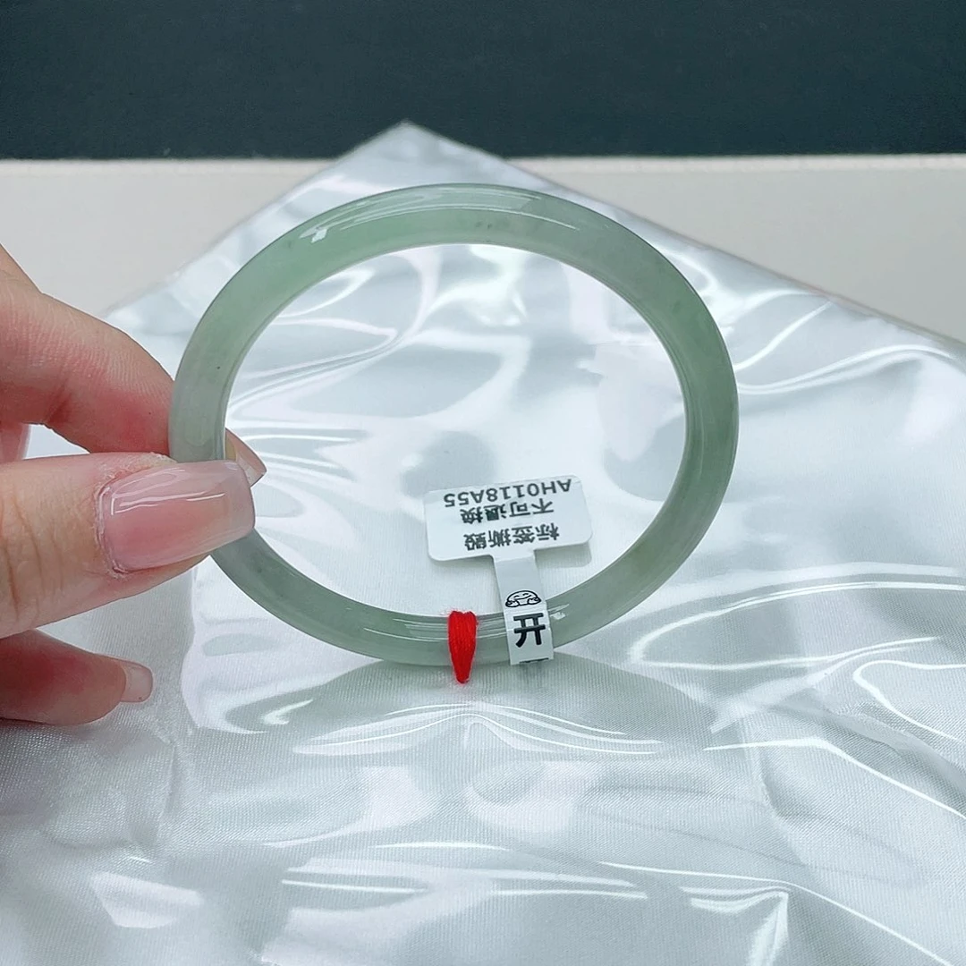 翡翠手镯未镶嵌圆58.4