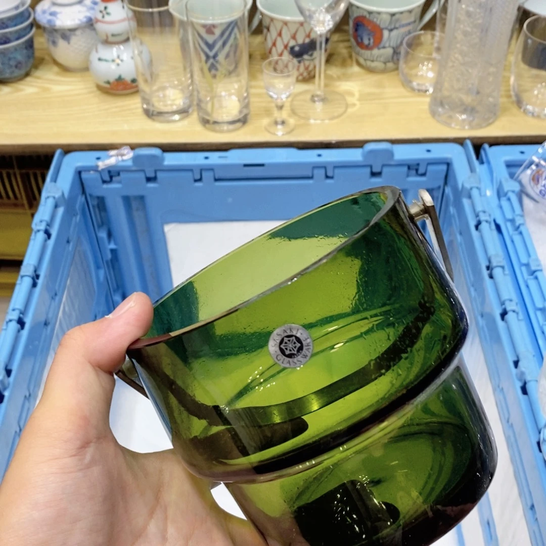 V***8瓷片哈哈哈哈哈哈哈哈哈