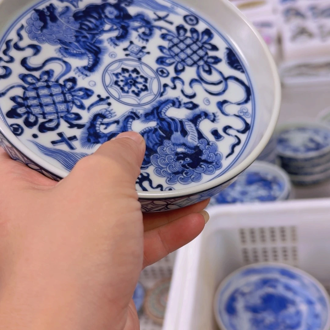 瓷片青花狮子大壶乘微瑕