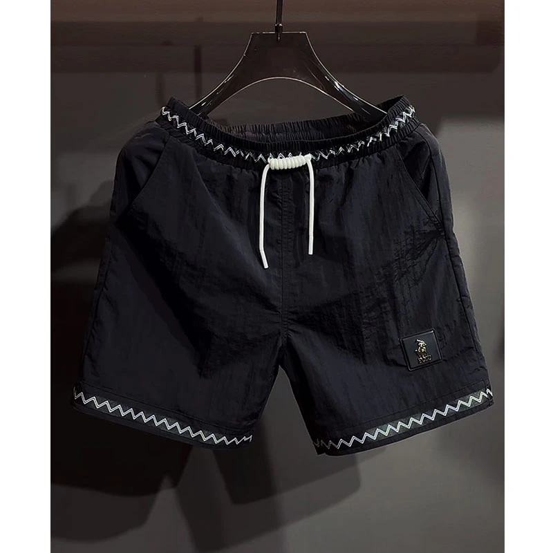 欧货轻奢高定大牌男装裤子2025夏季新款设计感撞色黑色休闲短裤潮