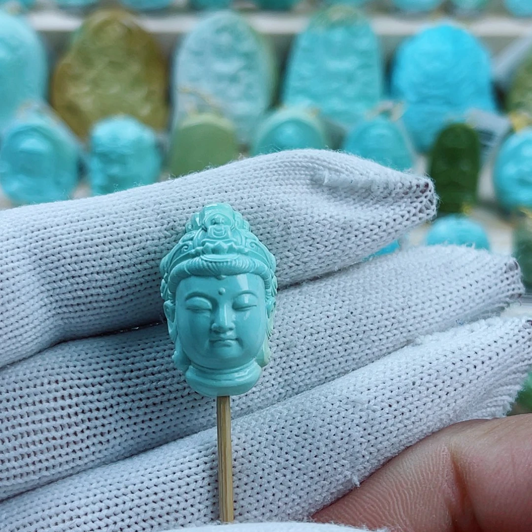 绿松石未镶嵌珠宝奇石