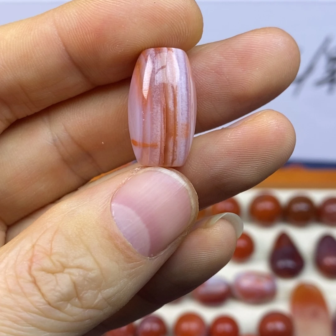 南红玛瑙未镶嵌手链