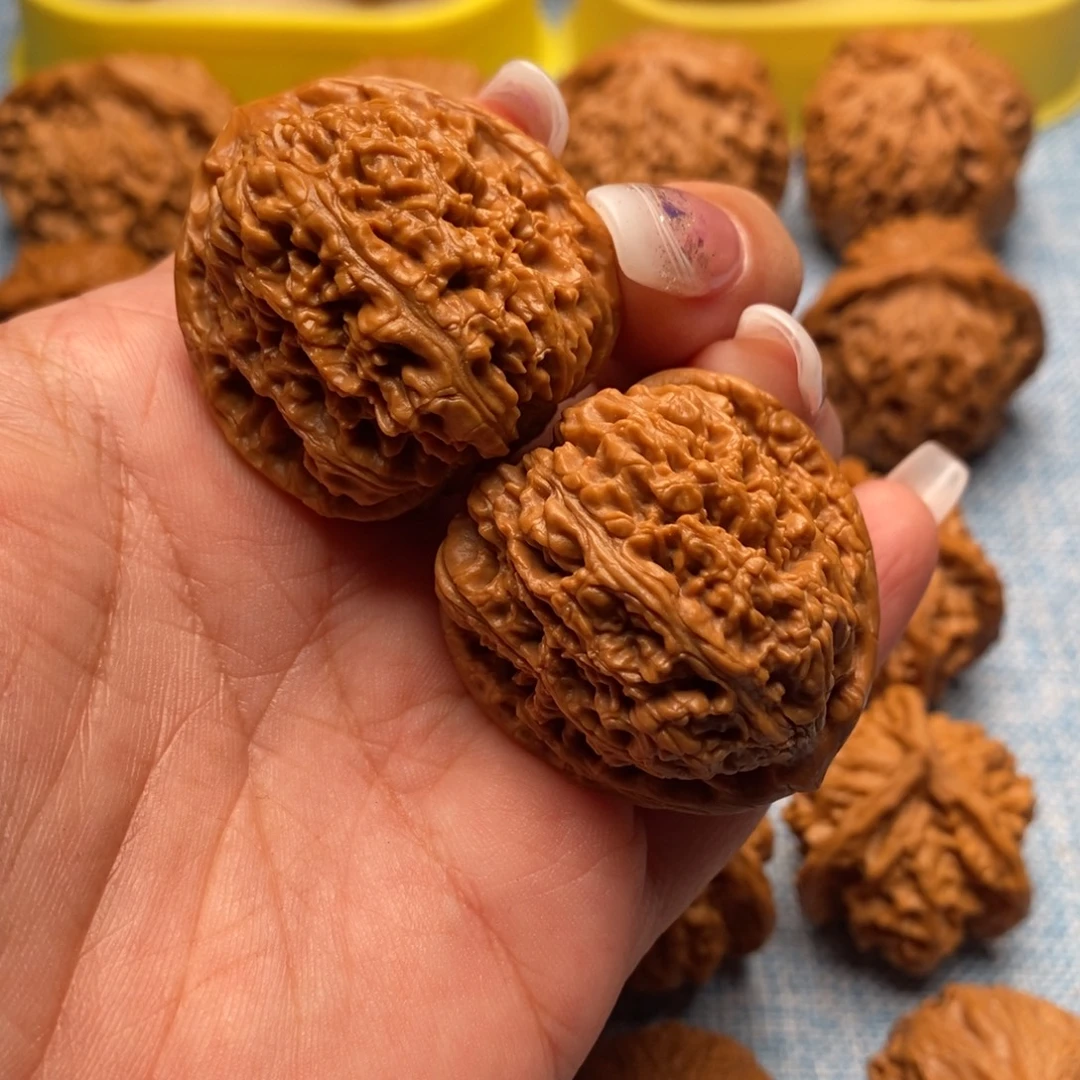 把件文玩核桃精品南疆石37尺