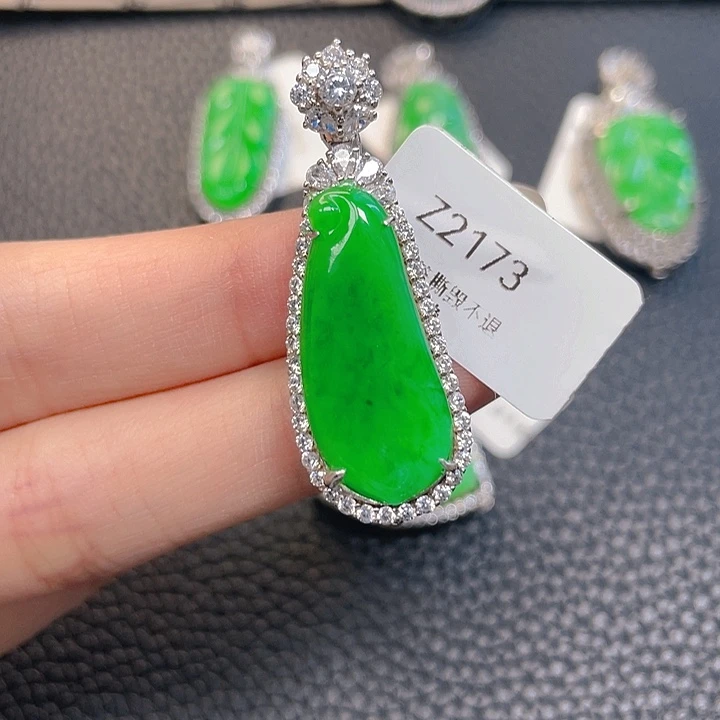 翡翠银S925镶嵌吊坠(不含链)