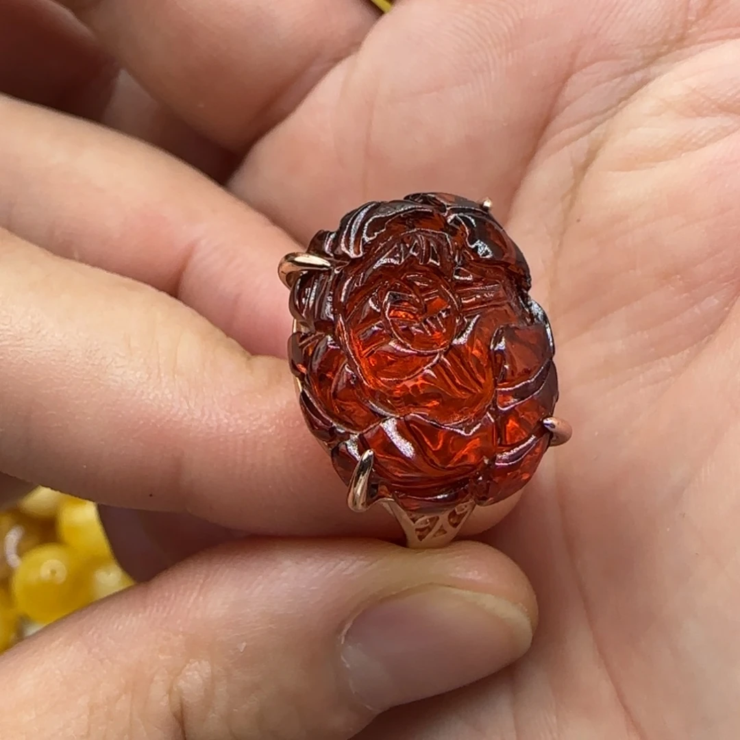 琥珀未镶嵌珠宝奇石