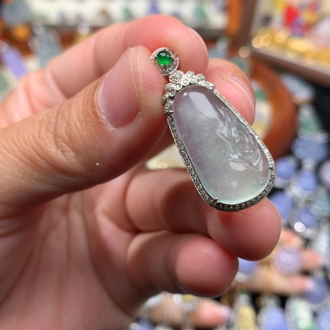 吊坠(不含链)18K金镶嵌翡翠