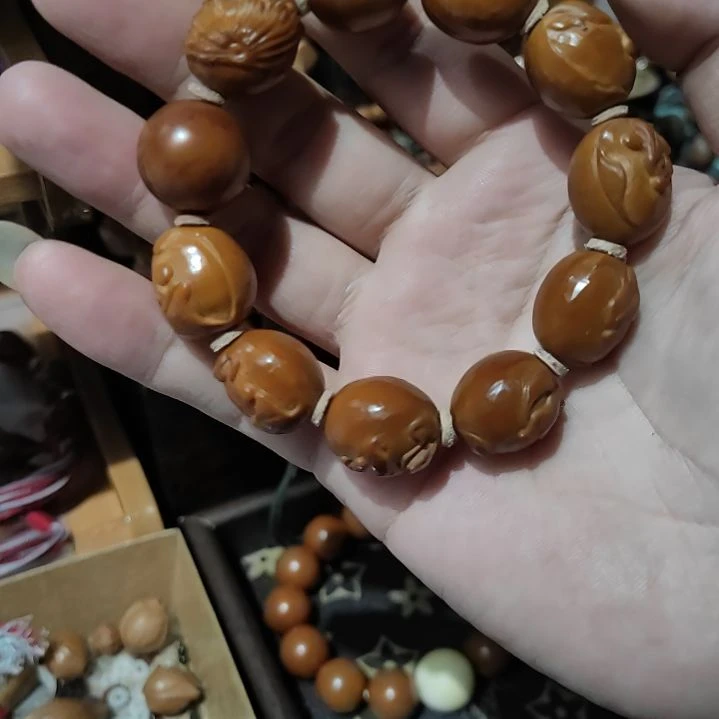 木质非金属无相手工雕刻老料