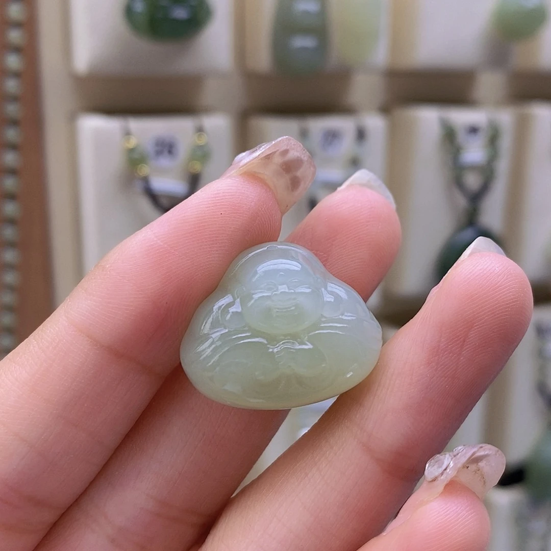 福***奖和田玉未镶嵌颈饰